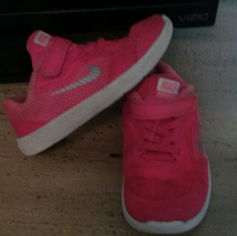 Nike mesh shoes